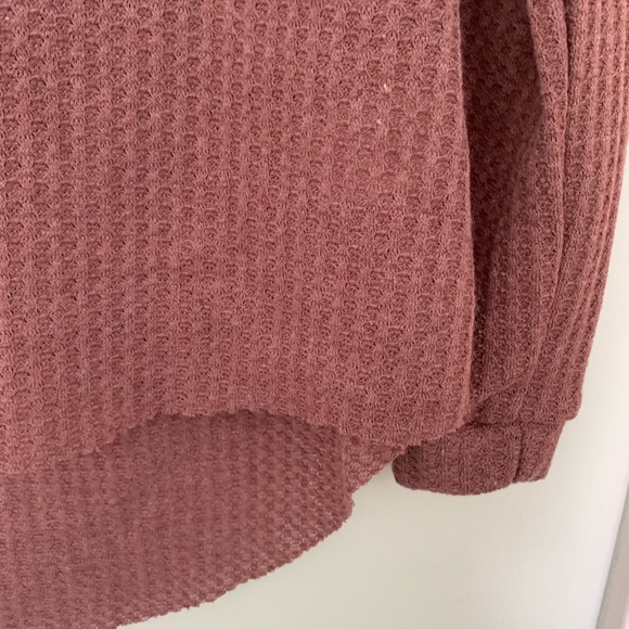 Cold Shoulder Long Sleeve Top - Picture 3 of 8